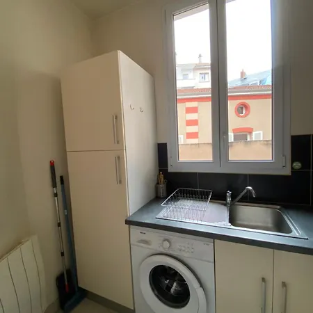 Myraba - Hypercentre - Proche Thermes & Parcs Apartment